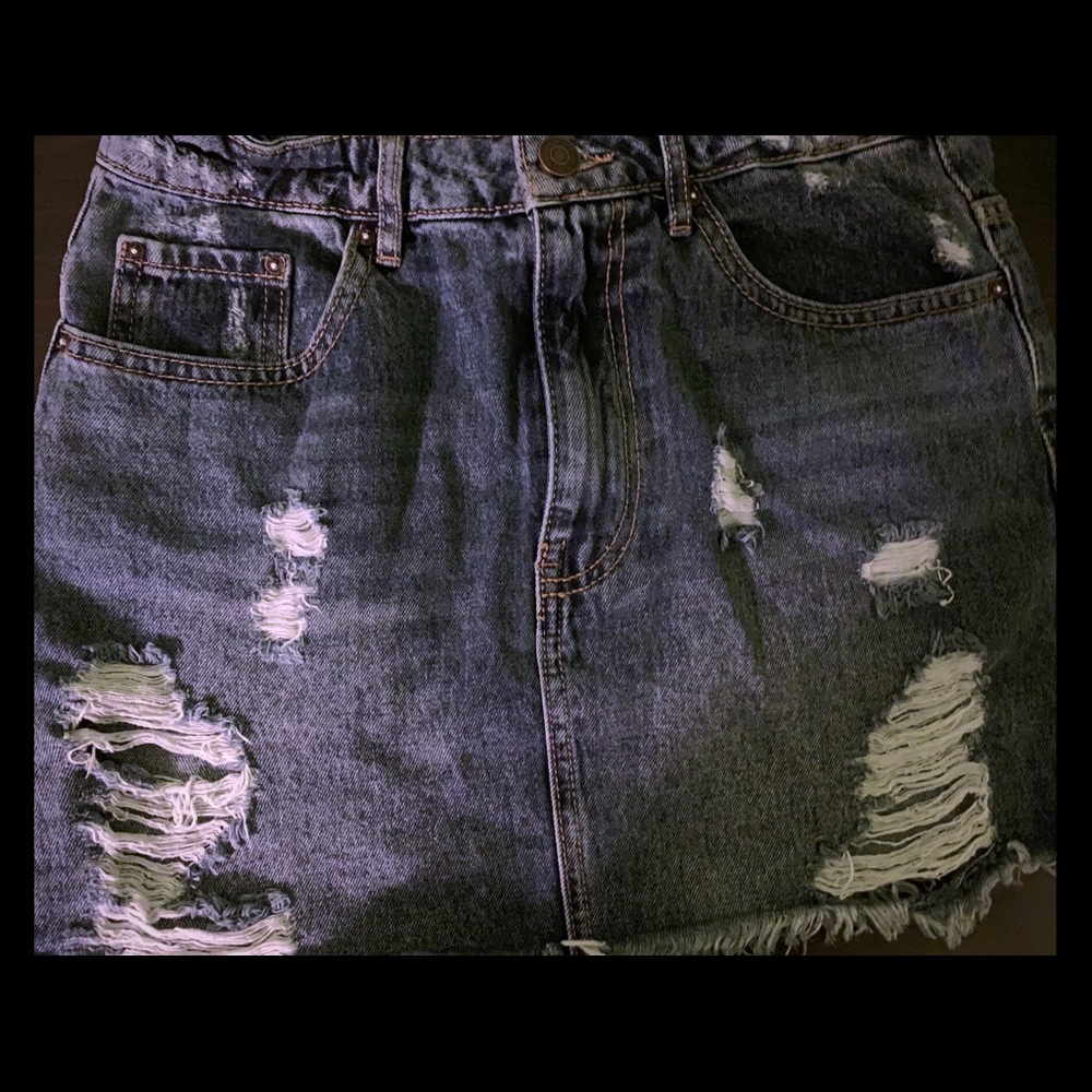 Forever 21 denim mini skirt